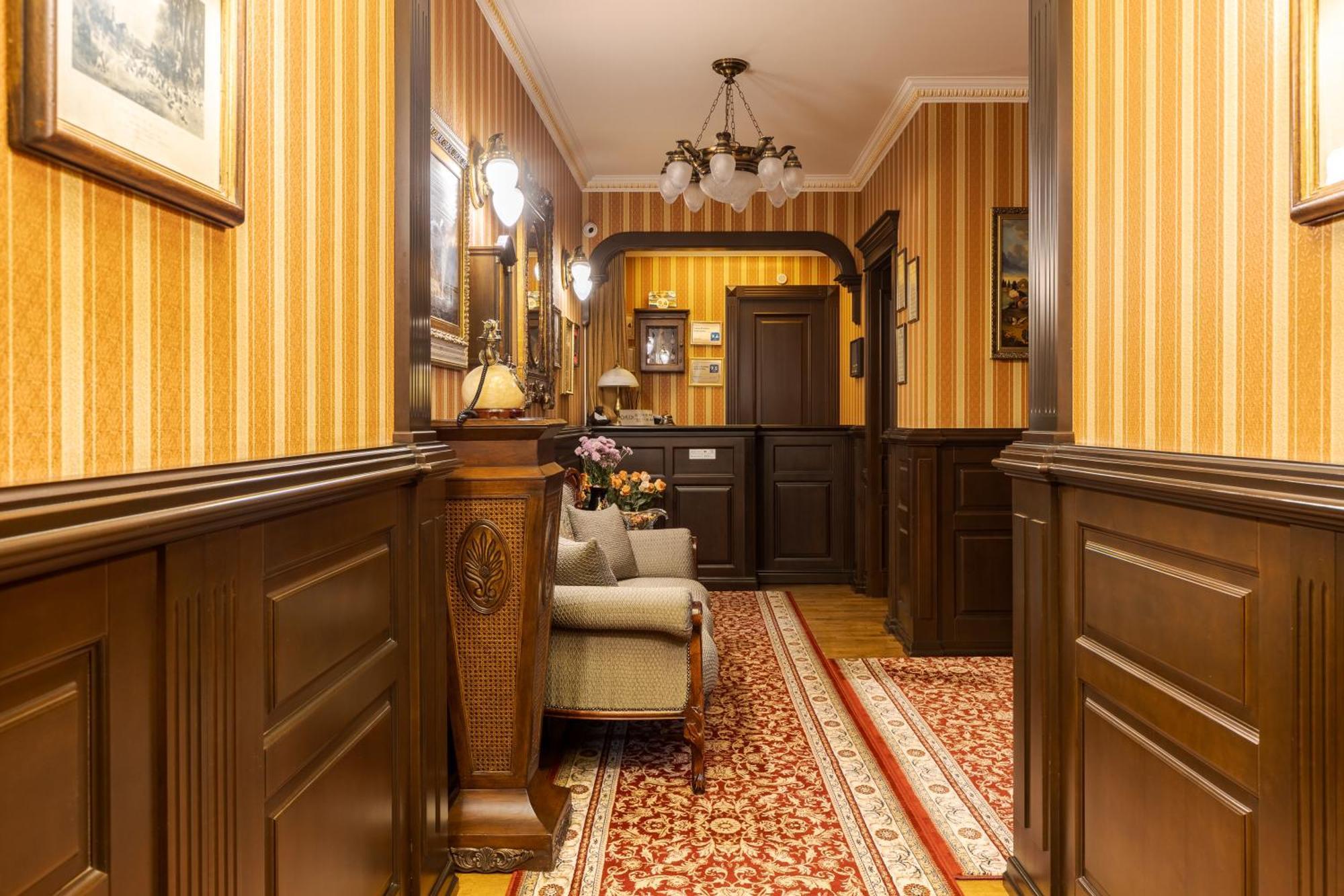 Luxury Boutique Andreevskiy Λβιβ Εξωτερικό φωτογραφία