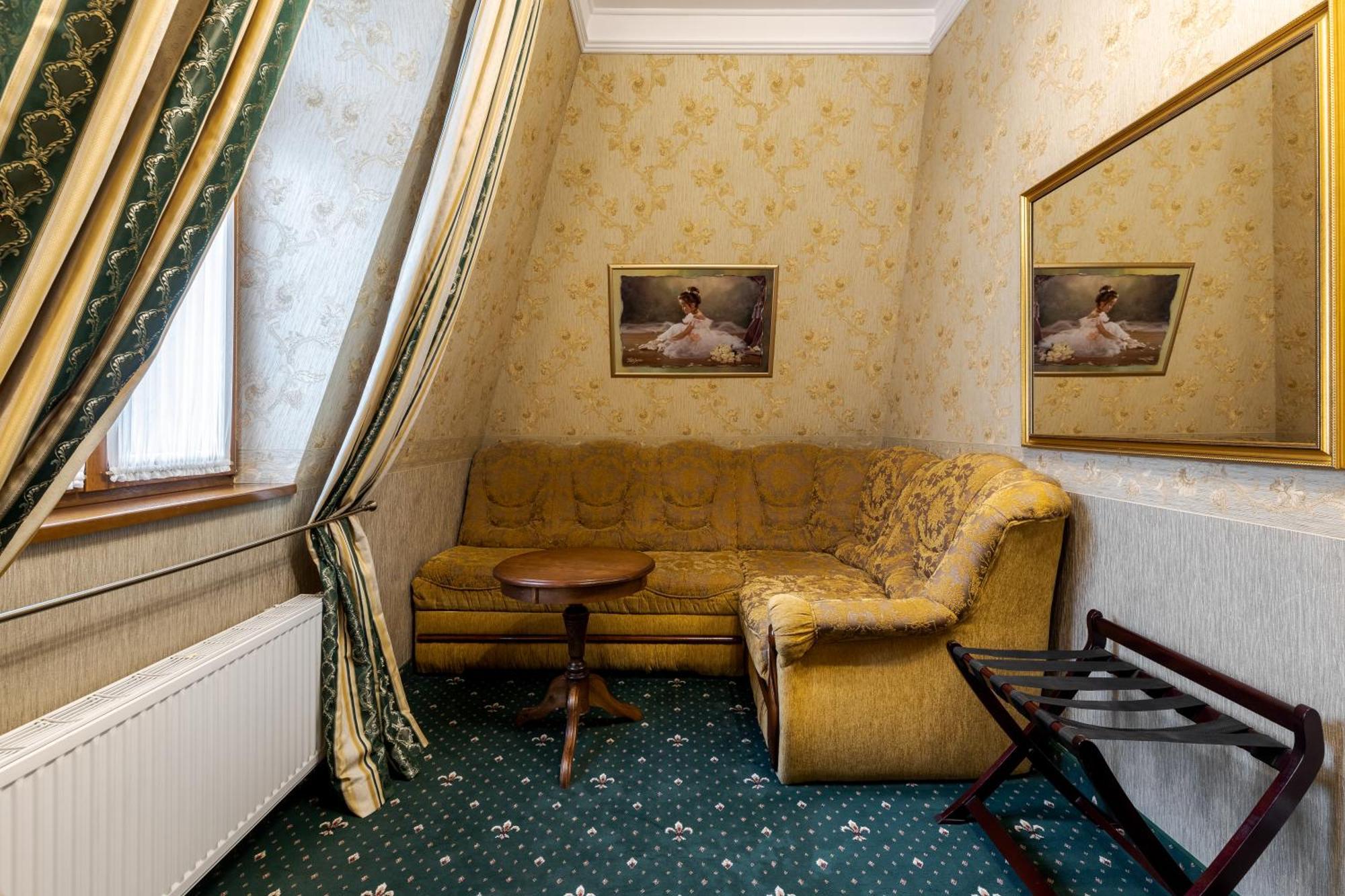 Luxury Boutique Andreevskiy Λβιβ Εξωτερικό φωτογραφία